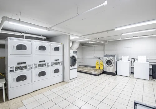 Benton30Laundry