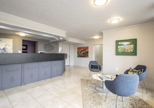 Benton30Lobby