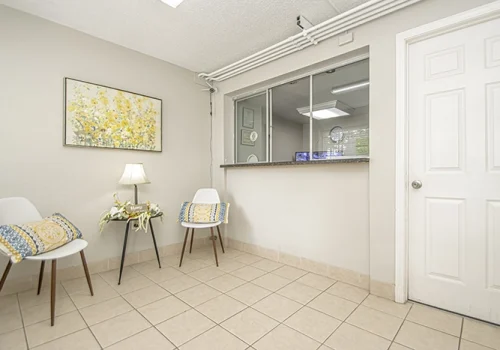 ESJacksonvilleCrestviewLobby