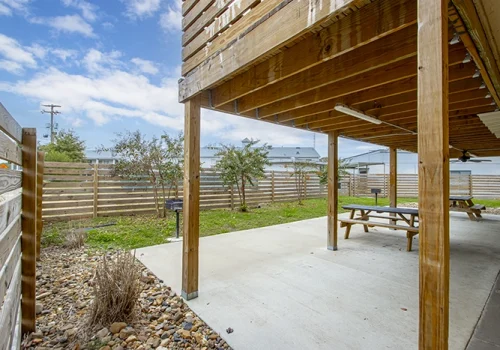 ESJacksonvilleCrestviewPatio