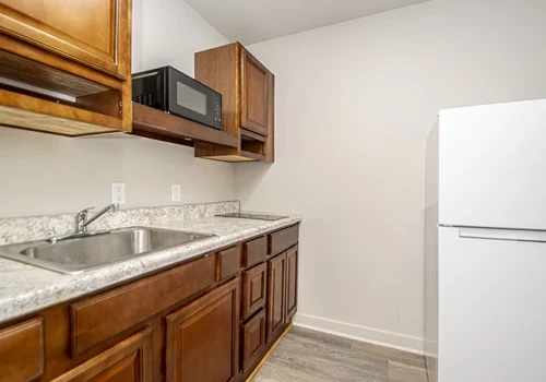 LRUniversityKitchenette